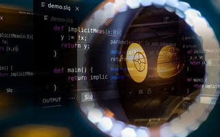 抚顺 ,php声明和调用变量的符号是什么？